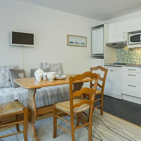 Studio Apartment Pecles - Alpes Travel - Chamonix - Sleeps 3 * Chamonix