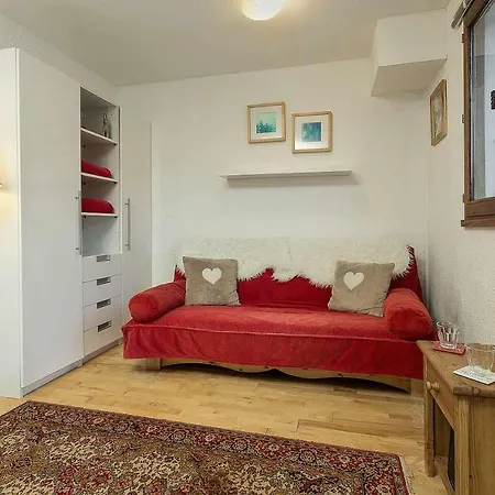 Studio Apartment Pecles - Alpes Travel - Chamonix - Sleeps 3 Chamonix